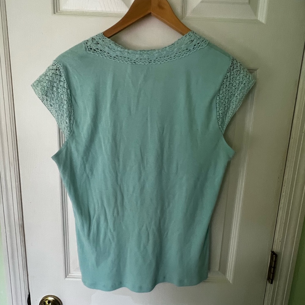 Turquoise Top - Picture 2 of 3
